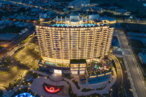 Mikazuki Japanese Resort & Spa